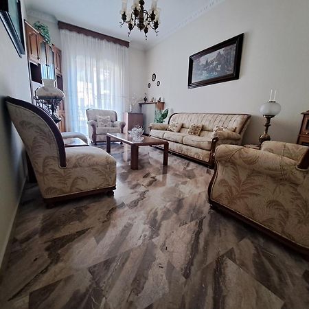 Family Apartment Meteora Калампака Екстериор снимка